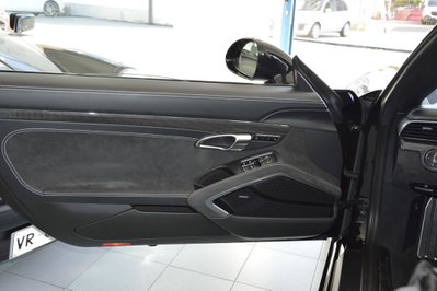 Porsche 911 Cabrio 3.8 Carrera 4 GTS (15)