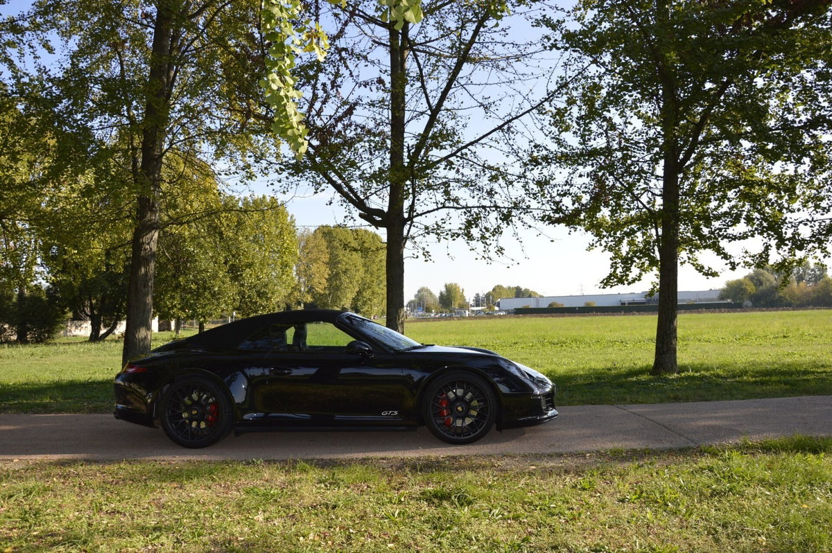 Porsche 911 Cabrio 3.8 Carrera 4 GTS (4)