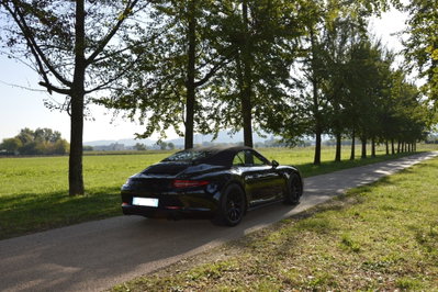Porsche 911 Cabrio 3.8 Carrera 4 GTS (5)