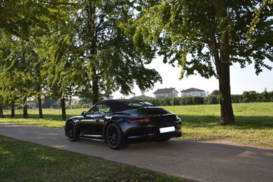 Porsche 911 Cabrio 3.8 Carrera 4 GTS (7)