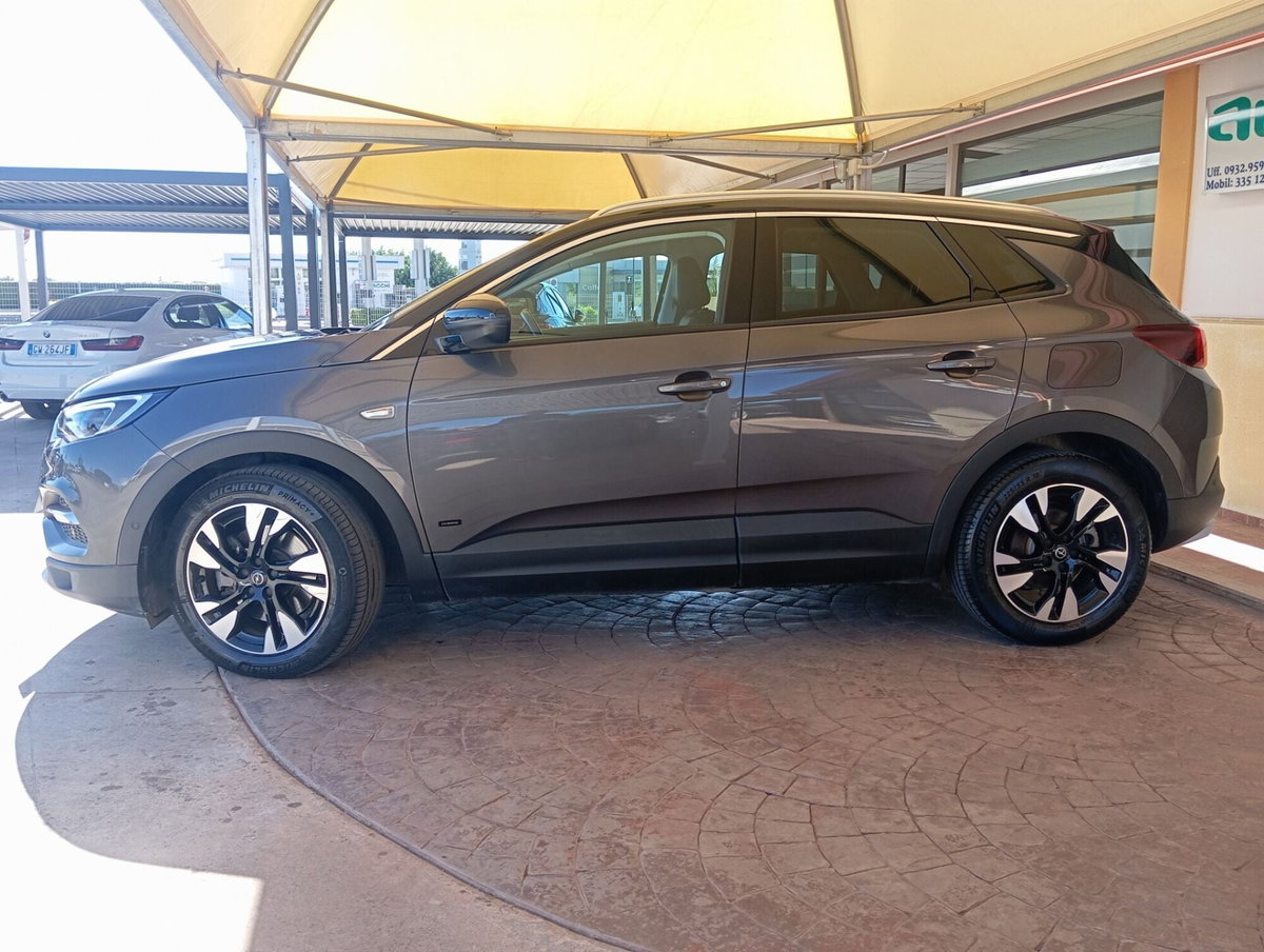 Opel Grandland X 1.6 Turbo 180 CV Start&Stop aut. Ultimate (5)