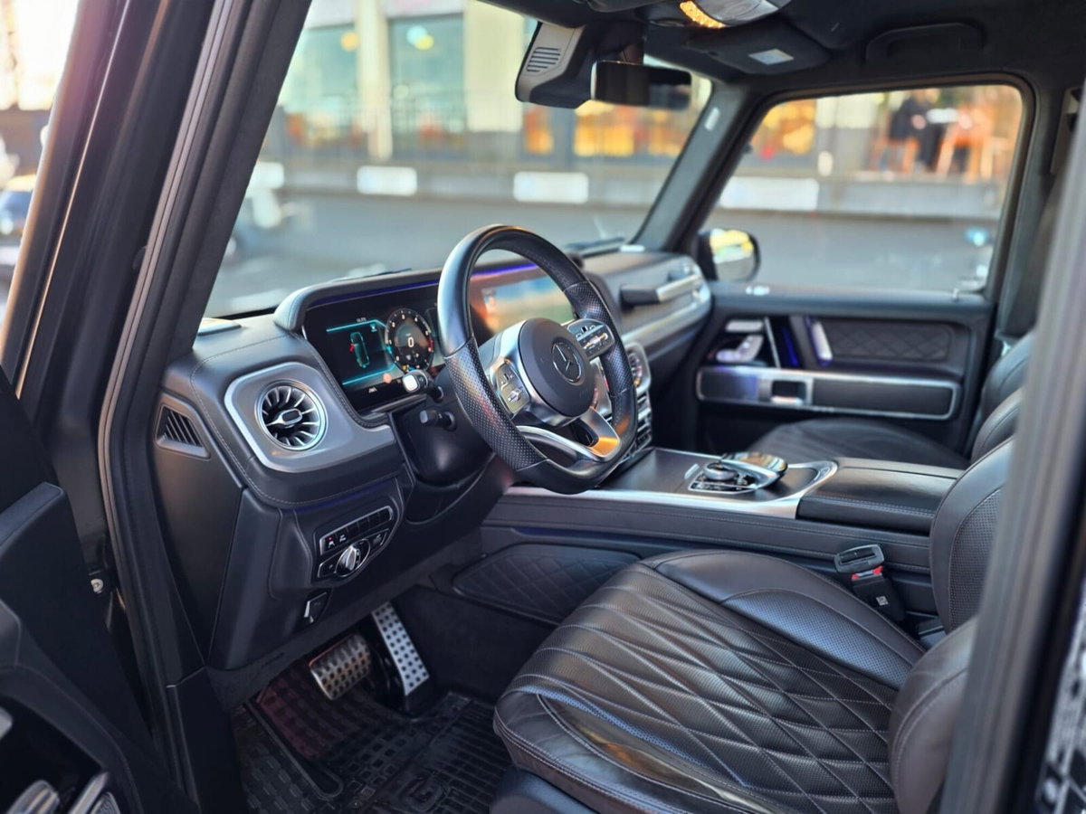 Mercedes-Benz Classe G 400 d AMG Line (2)