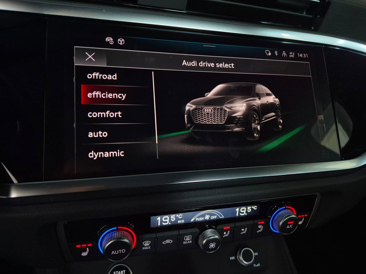 Audi Q3 Sportback 35 TFSI S line edition (19)