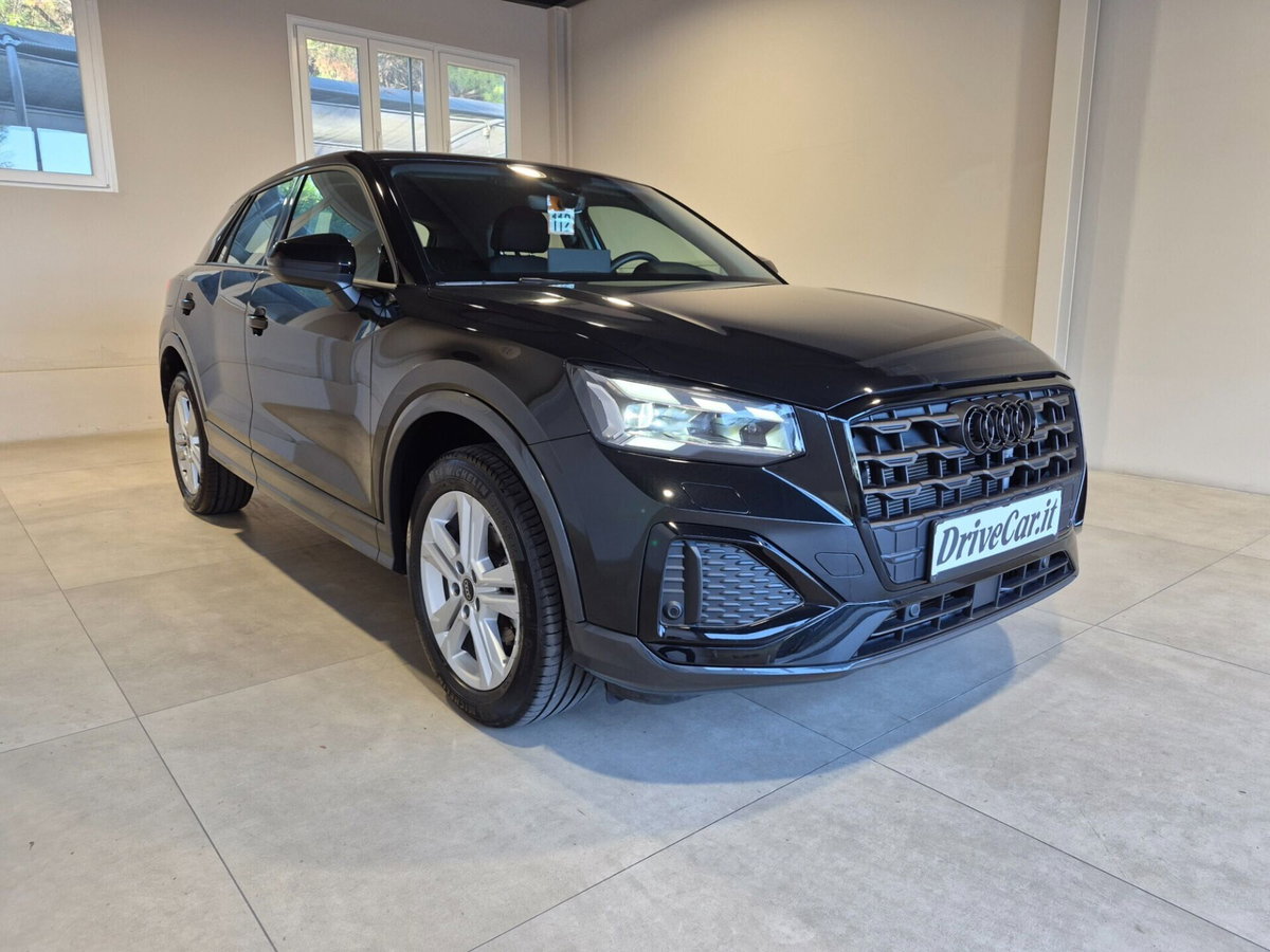 Audi Q2 Q2 35 TFSI S tronic Business (8)