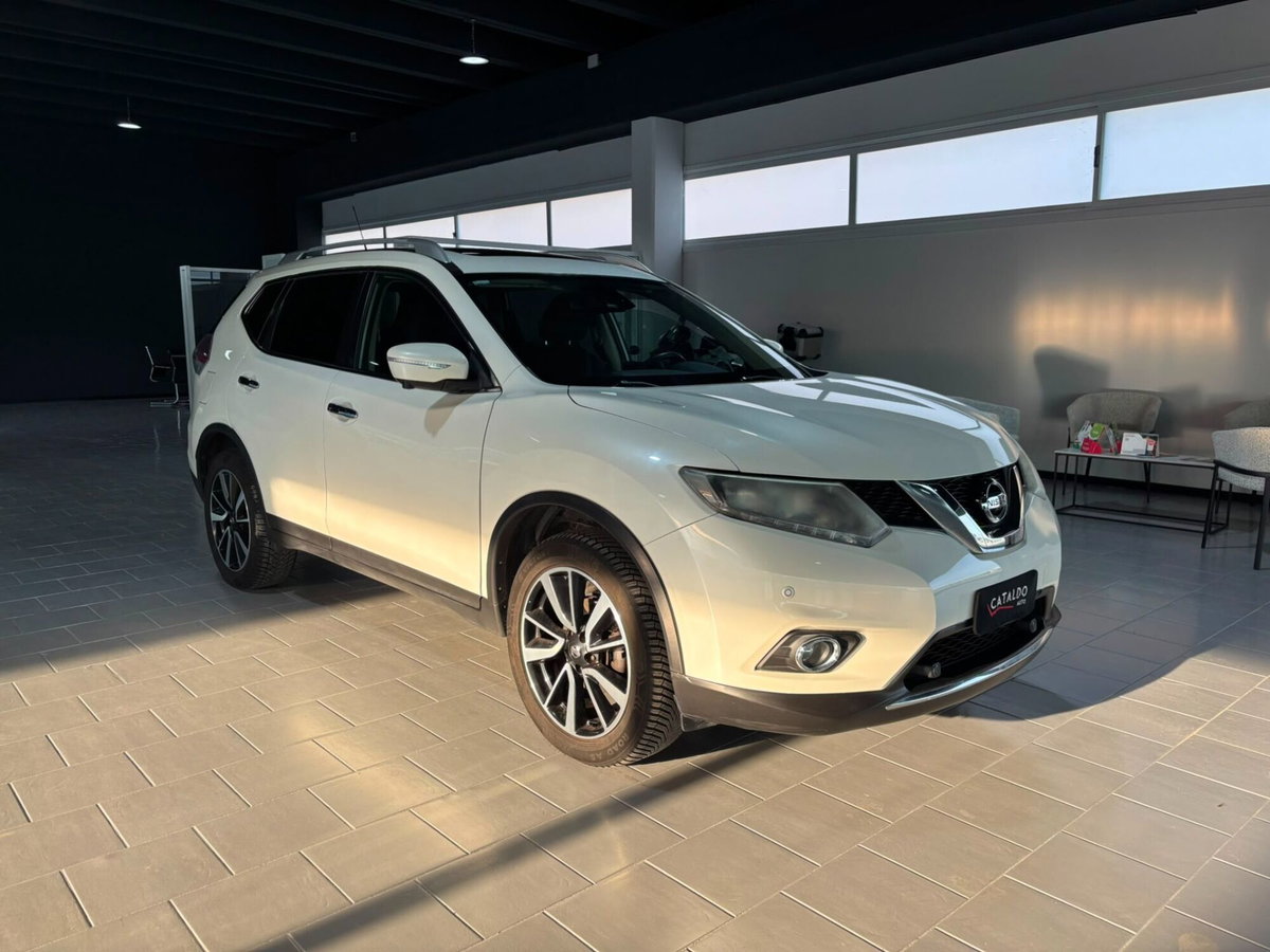 Nissan X-Trail 1.6 dCi 2WD N-Vision (7)