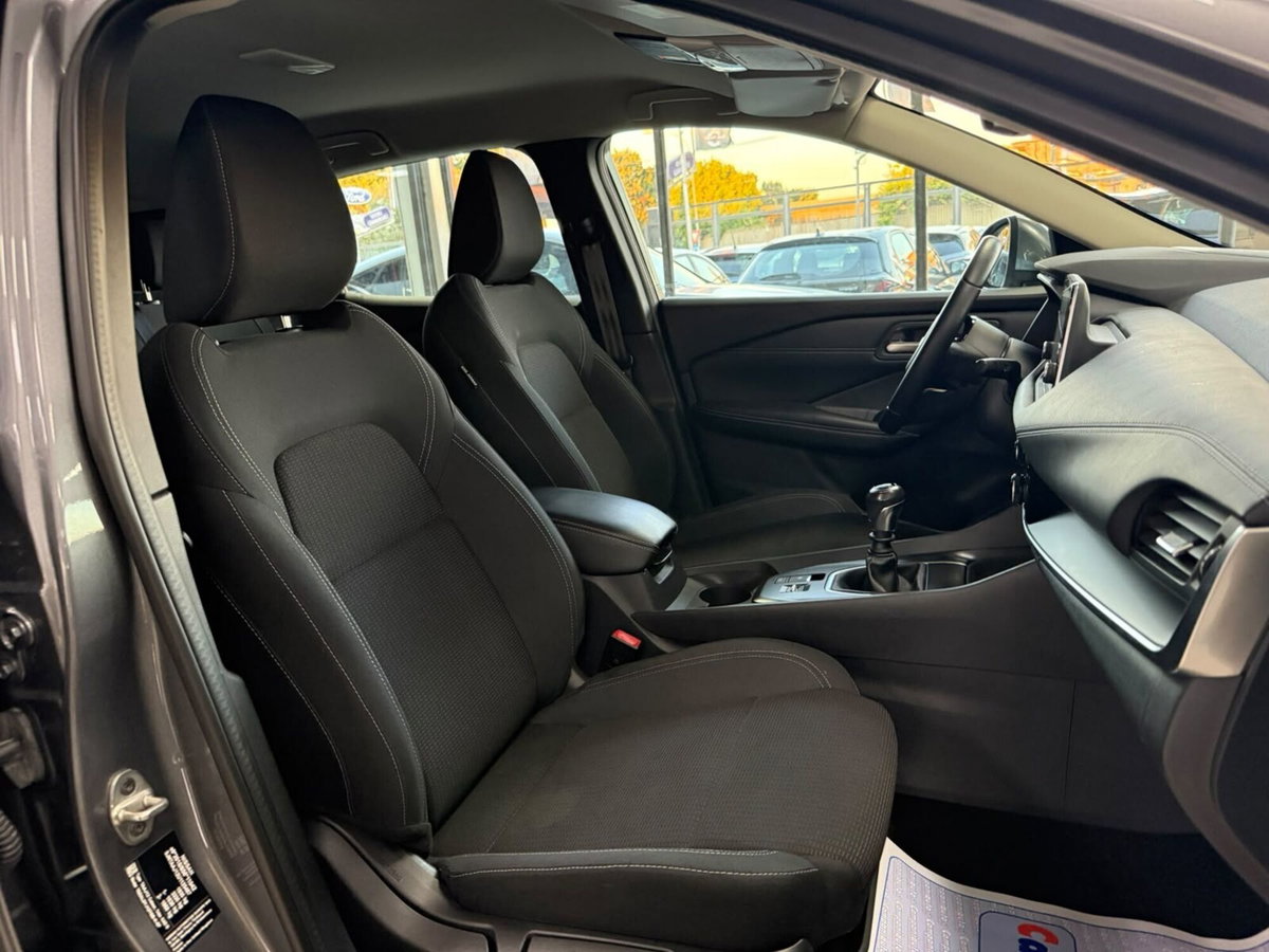 Nissan Qashqai MHEV 140 CV N-Style (11)