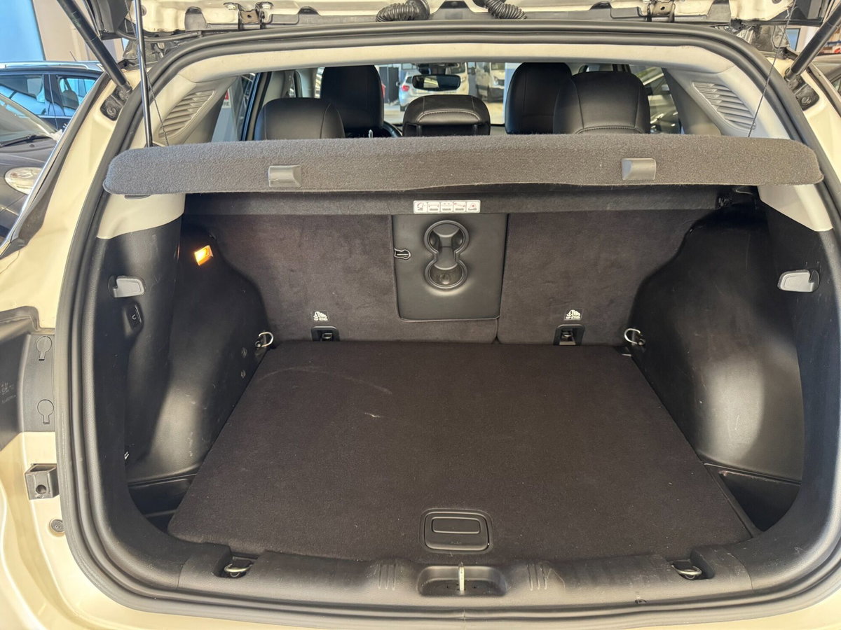 Jeep Compass 2.0 Multijet II aut. 4WD Limited (12)