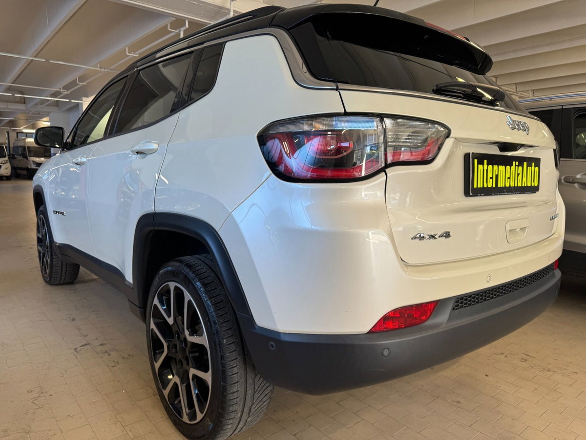Jeep Compass 2.0 Multijet II aut. 4WD Limited (6)