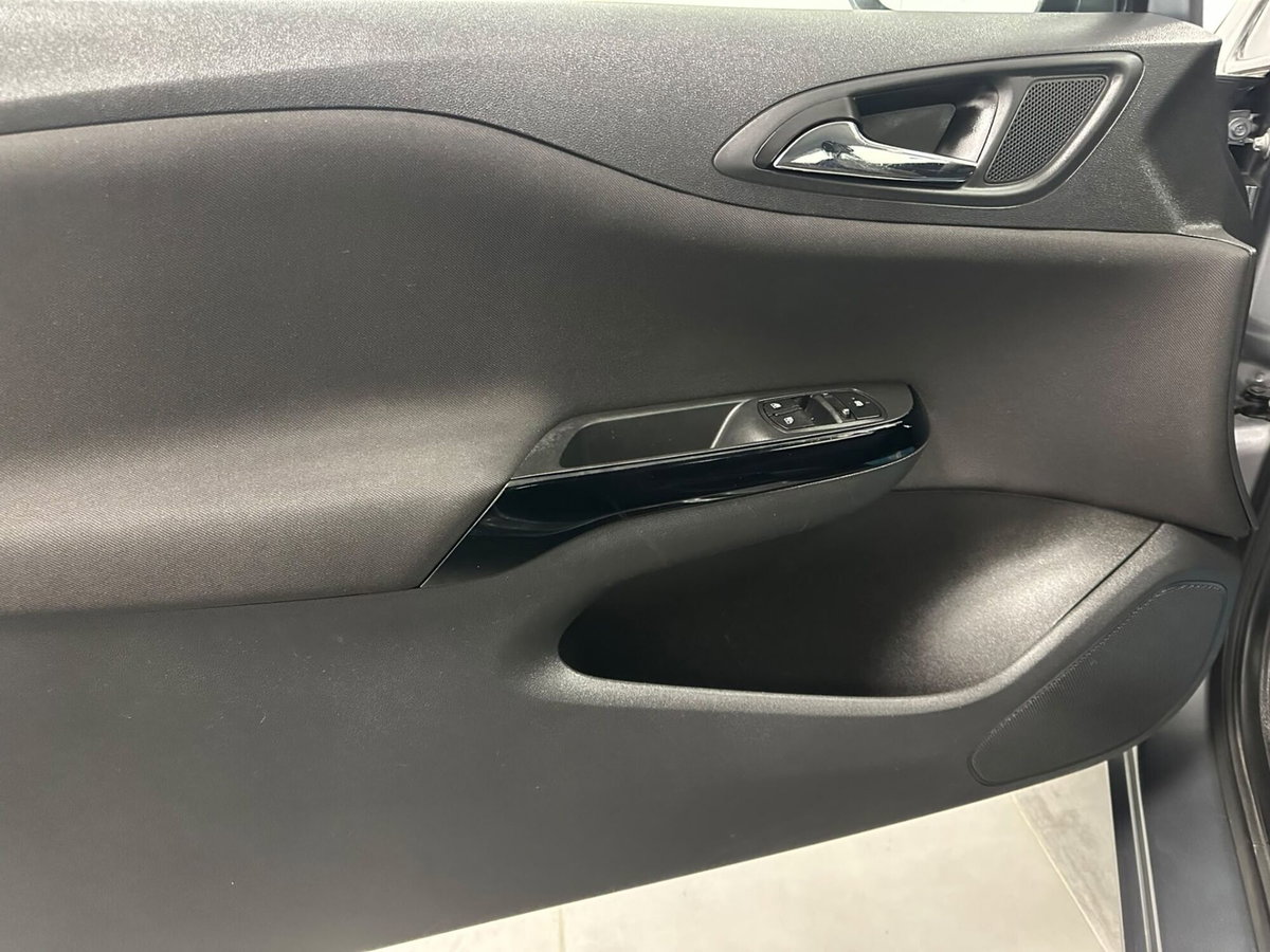 Opel Corsa Coupé 1.2 Advance (16)