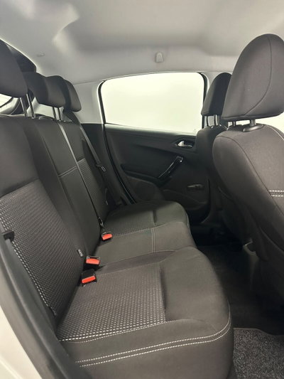 Peugeot 208 Turbo 110 S&S 5 porte Allure (14)