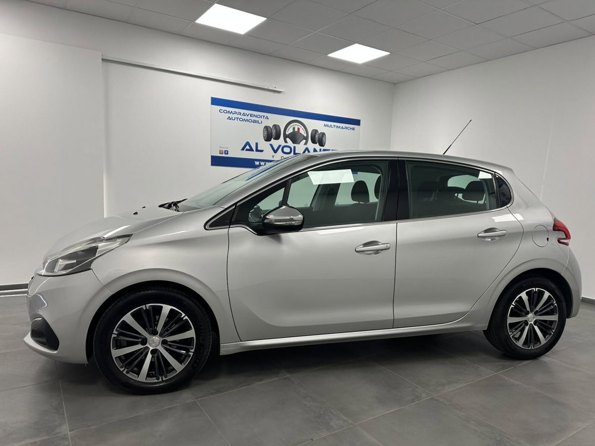 Peugeot 208 Turbo 110 S&S 5 porte Allure (7)