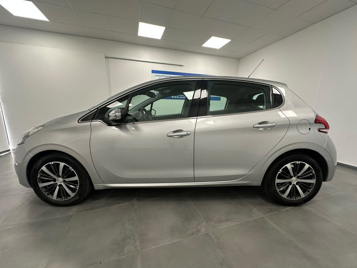 Peugeot 208 Turbo 110 S&S 5 porte Allure (9)
