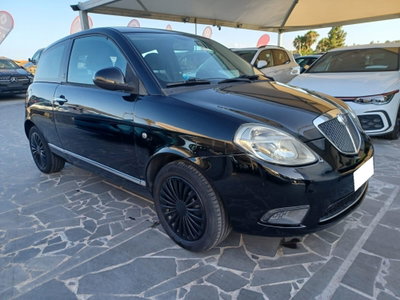 Lancia Ypsilon 1.4 Elle Ecochic GPL (3)