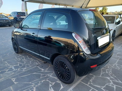 Lancia Ypsilon 1.4 Elle Ecochic GPL (4)