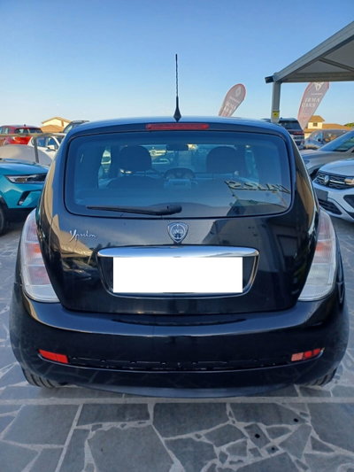 Lancia Ypsilon 1.4 Elle Ecochic GPL (5)