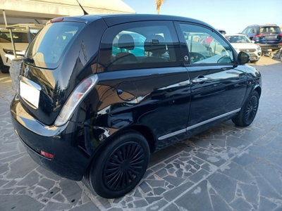 Lancia Ypsilon 1.4 Elle Ecochic GPL (6)