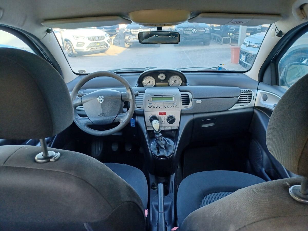Lancia Ypsilon 1.4 Elle Ecochic GPL (7)