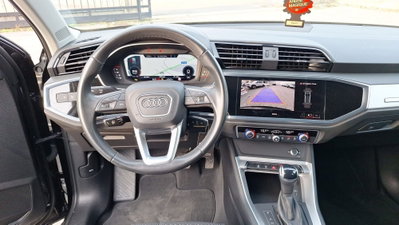 Audi Q3 35 TDI quattro S tronic Business (17)