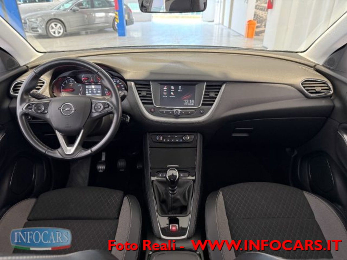 Opel Grandland X 1.5 diesel Ecotec Start&Stop Business (11)
