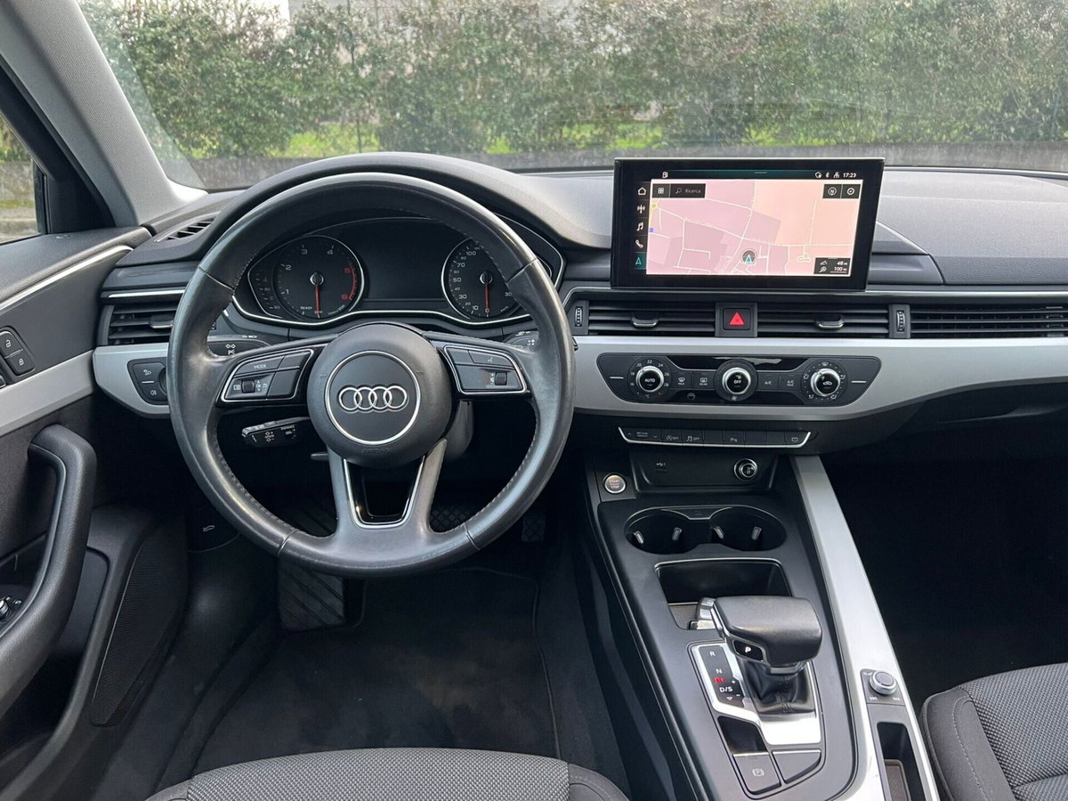 Audi A4 Avant 35 TDI/163 CV S tronic Business Advanced (11)