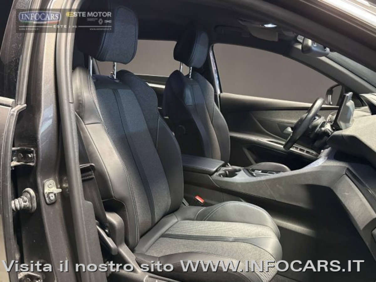 Peugeot 5008 1.5 bluehdi Allure Pack s&s 130cv eat8 (6)