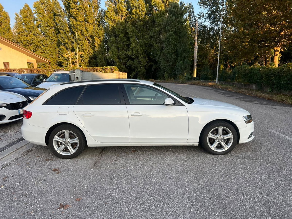Audi A4 Avant 2.0 TDI 150 CV multitronic Advanced (10)