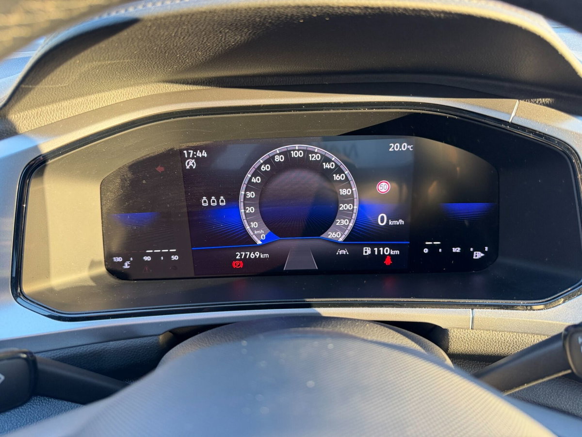 Volkswagen T-Roc 1.0 tsi Edition 115cv (15)