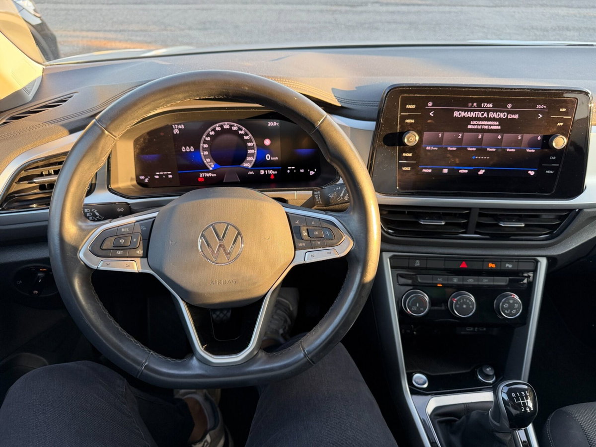Volkswagen T-Roc 1.0 tsi Edition 115cv (16)