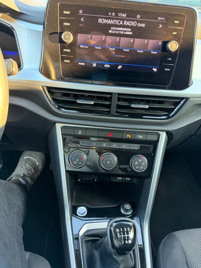 Volkswagen T-Roc 1.0 tsi Edition 115cv (17)