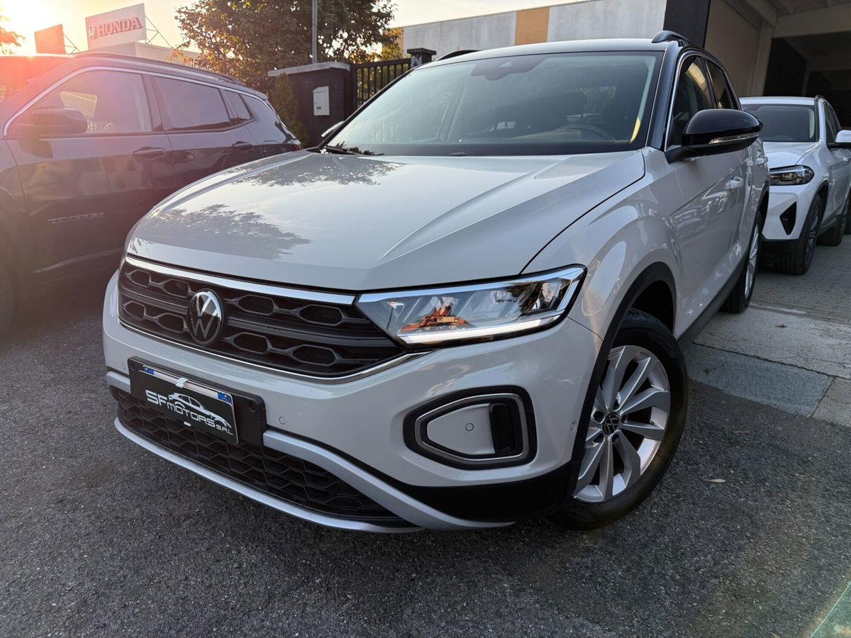Volkswagen T-Roc 1.0 tsi Edition 115cv (2)
