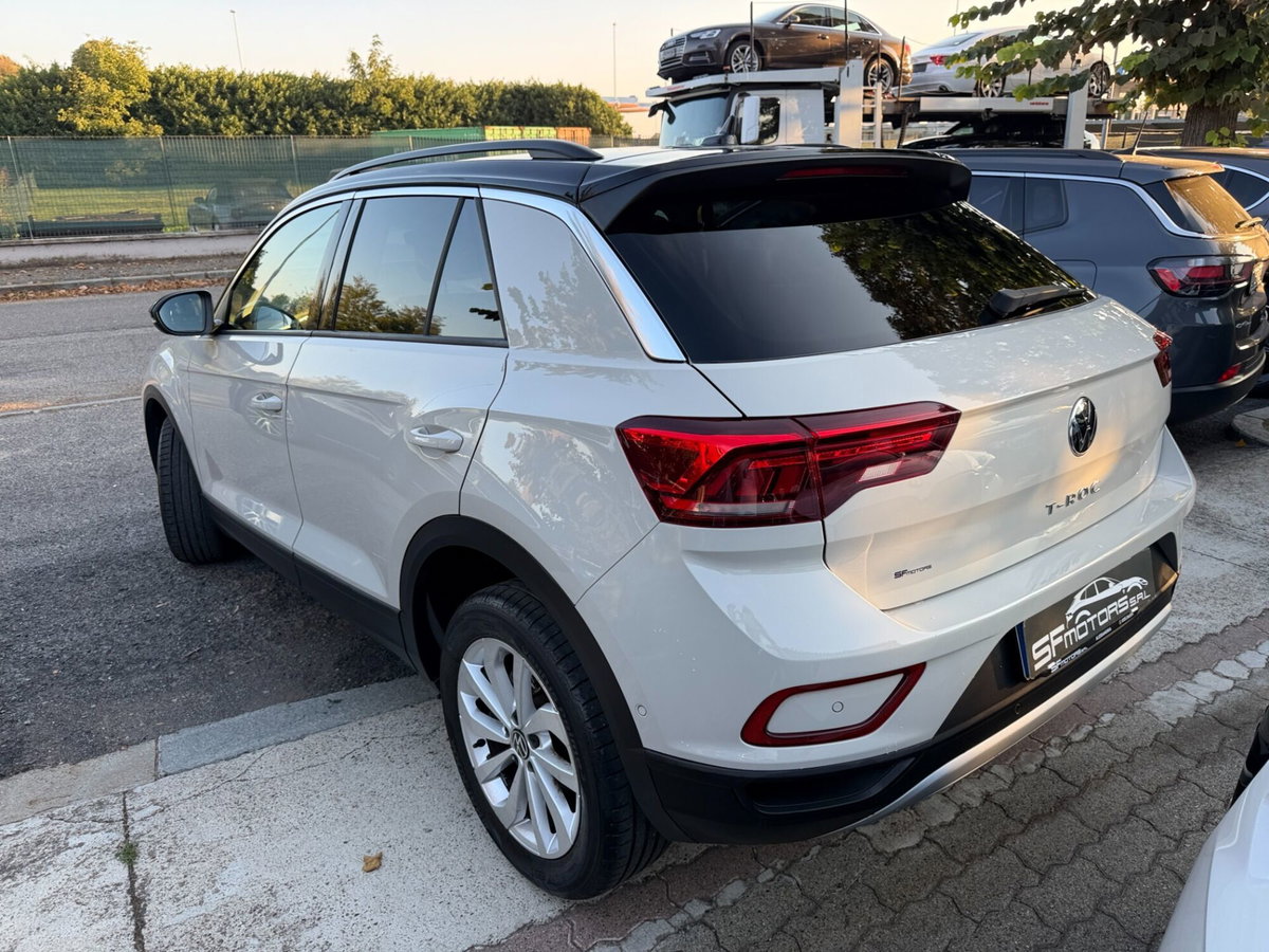 Volkswagen T-Roc 1.0 tsi Edition 115cv (4)