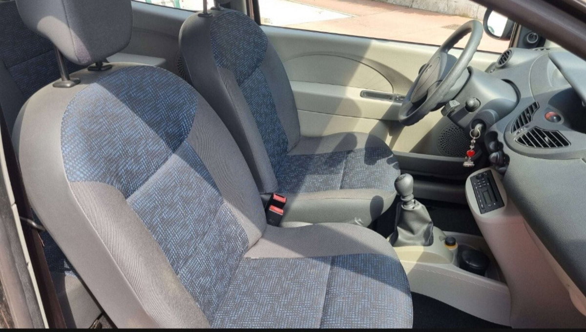 Renault Twingo 1.2 8V (9)