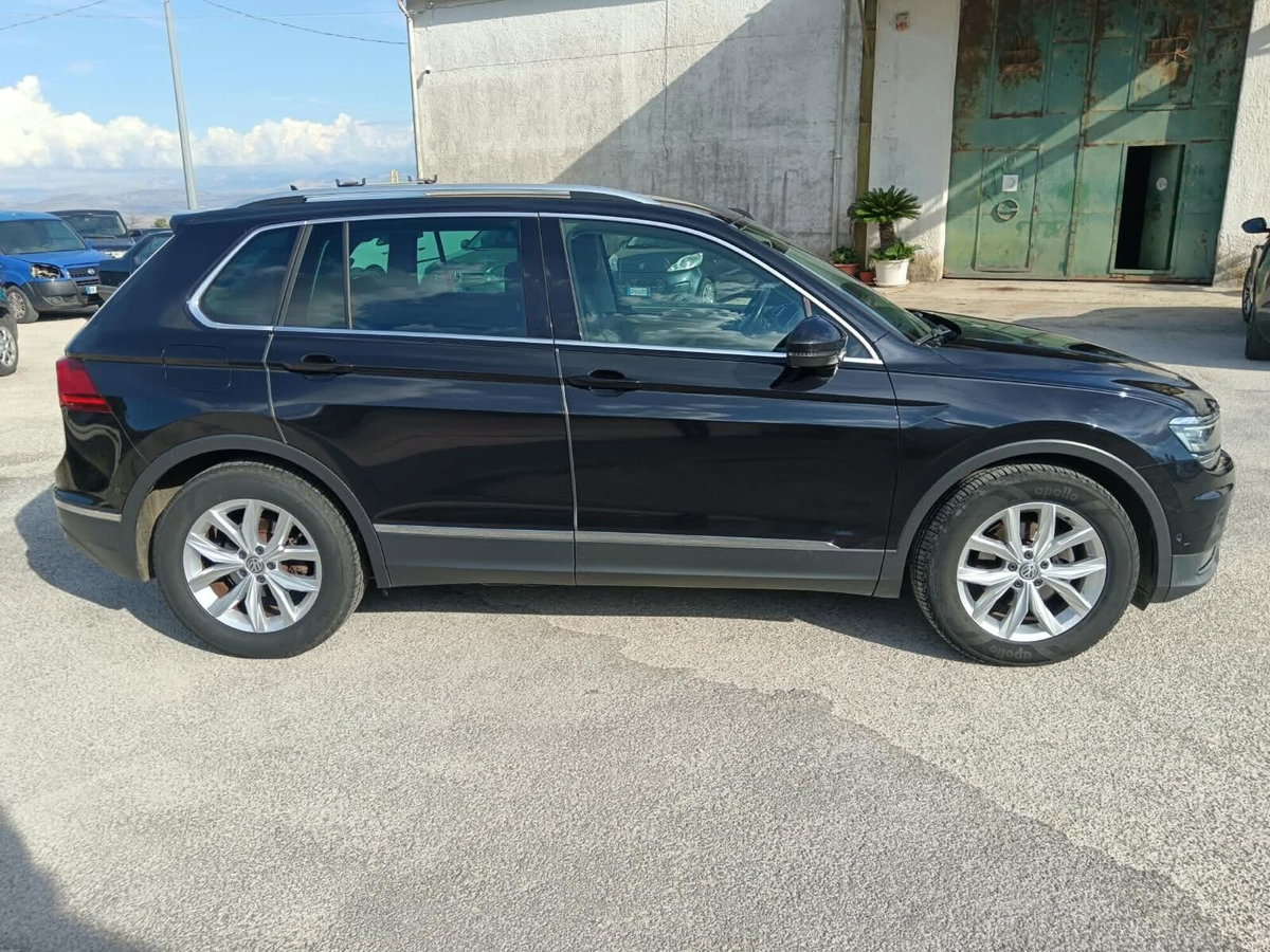 Volkswagen Tiguan 2.0 TDI SCR DSG Style BlueMotion Technology (6)