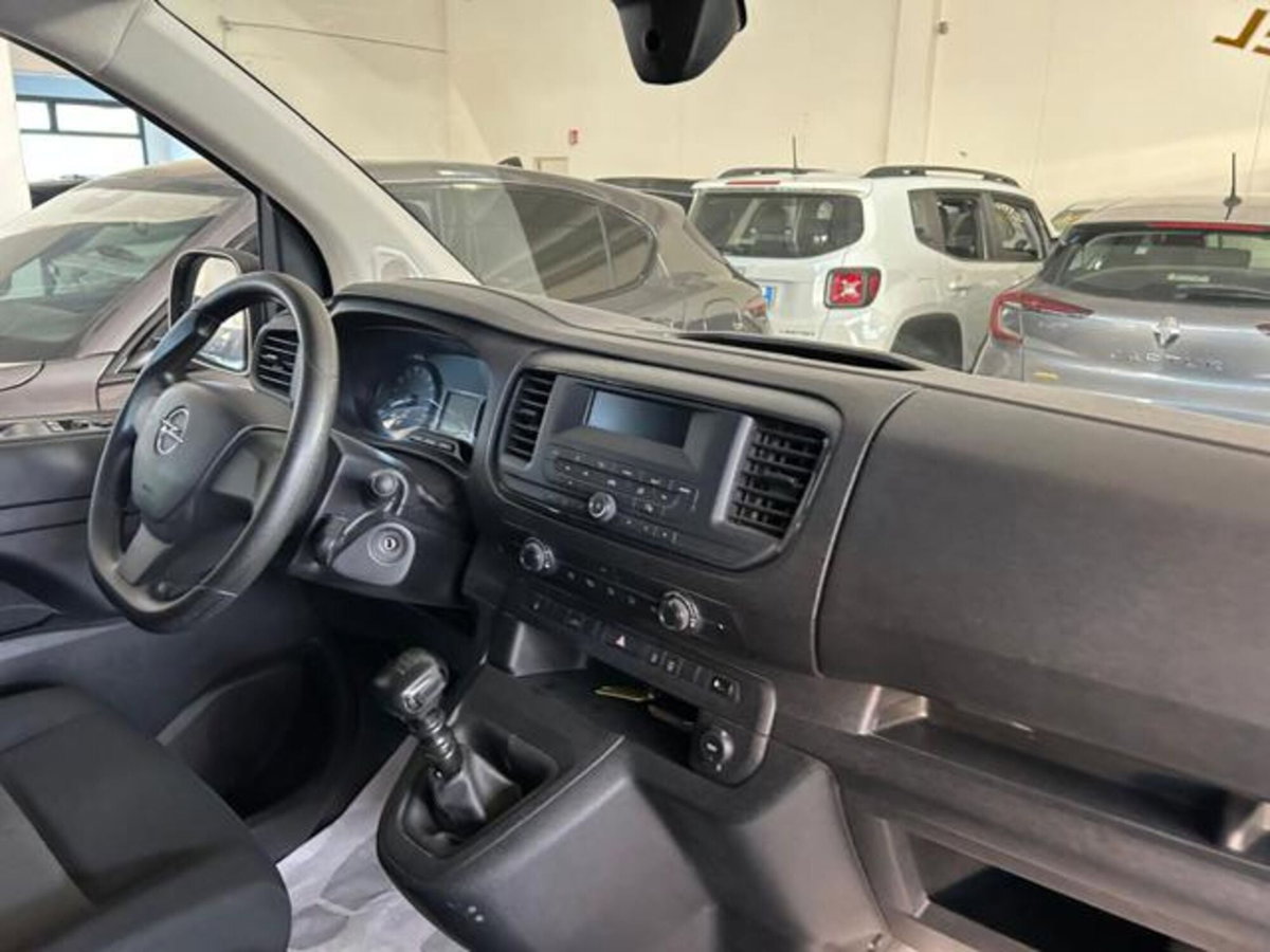 Opel Vivaro Furgone 2.0 Diesel 145CV S&S PL-TN M Furgone Enjoy (12)
