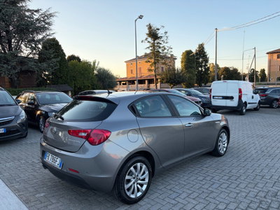 Alfa Romeo Giulietta 1.6 JTDm Business 120cv (6)