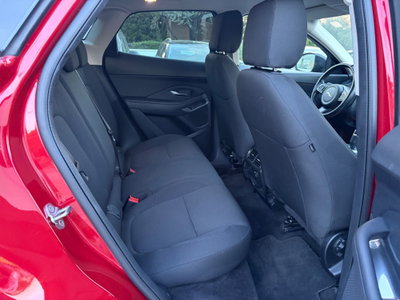 Jaguar E-Pace 2.0D 150 CV AWD (16)