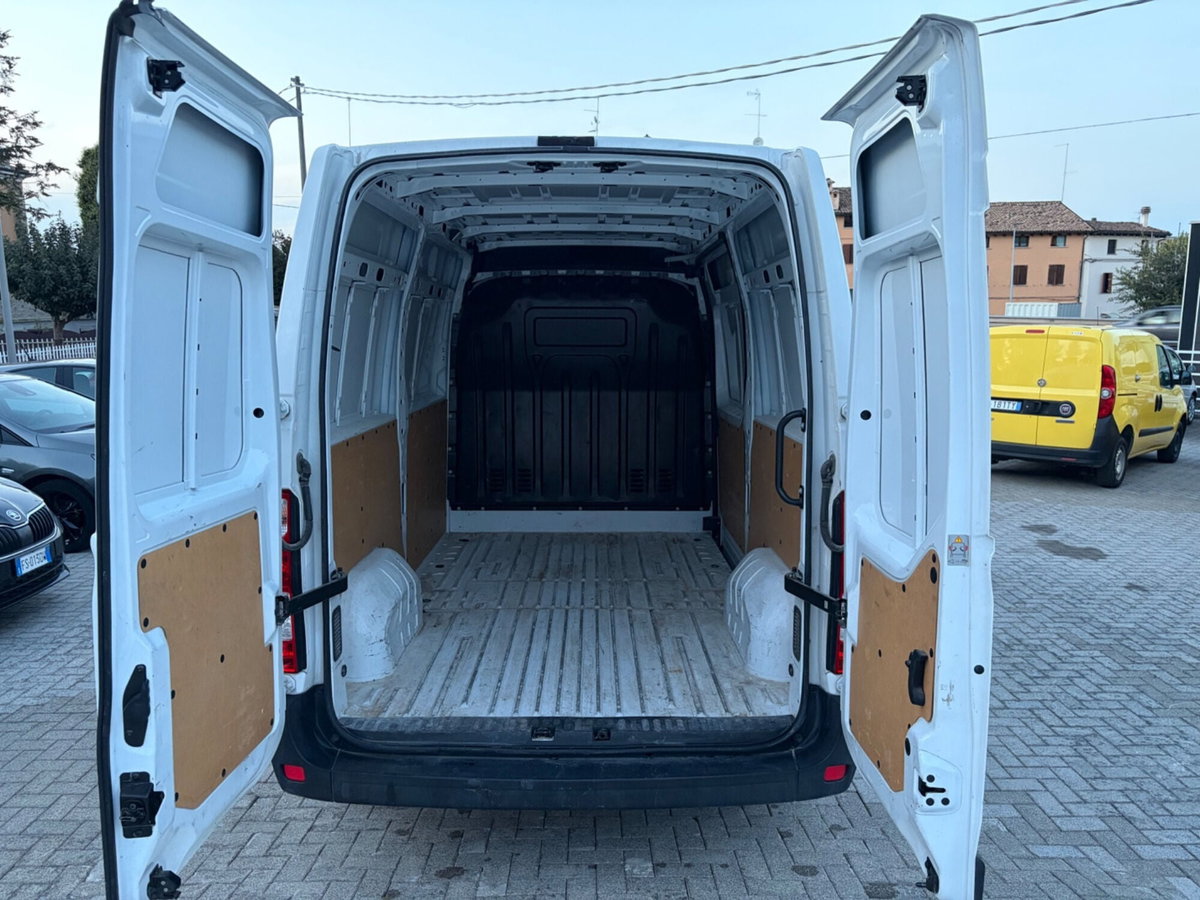 Opel Movano Furgone 28 2.3 Turbo D 135CV PC-TN FWD Furgone (7)