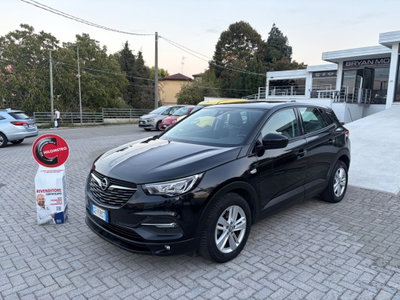 Opel Grandland X 1.5 diesel Ecotec Start&Stop aut. Business Ed. (2)