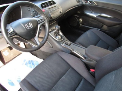 Honda Civic 1.4 i-VTEC 5p. Comfort (10)