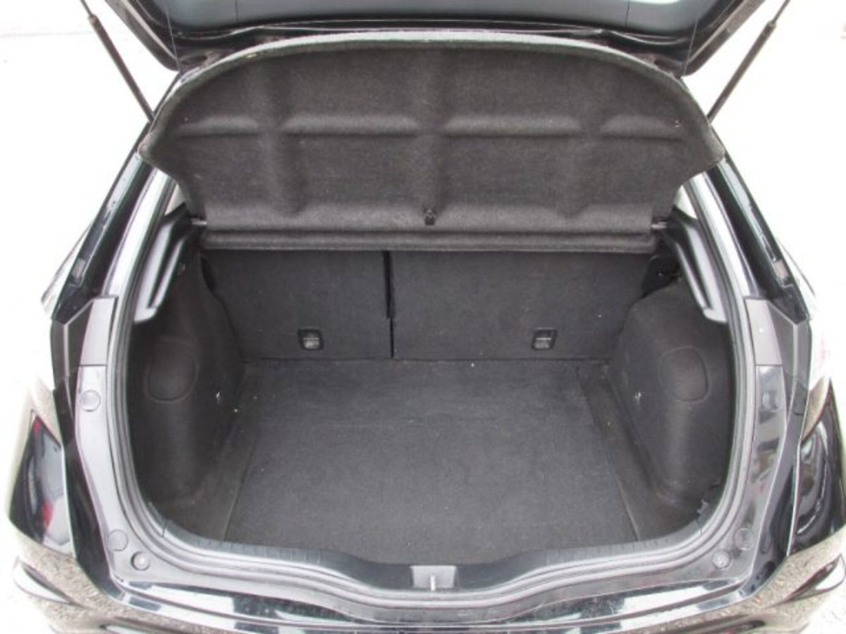 Honda Civic 1.4 i-VTEC 5p. Comfort (13)