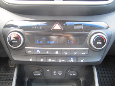 Hyundai Tucson 1.6 CRDi Exellence (10)