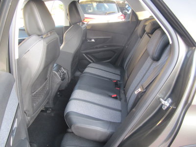 Peugeot 3008 BlueHDi 130 S&S EAT8 Allure Pack (15)