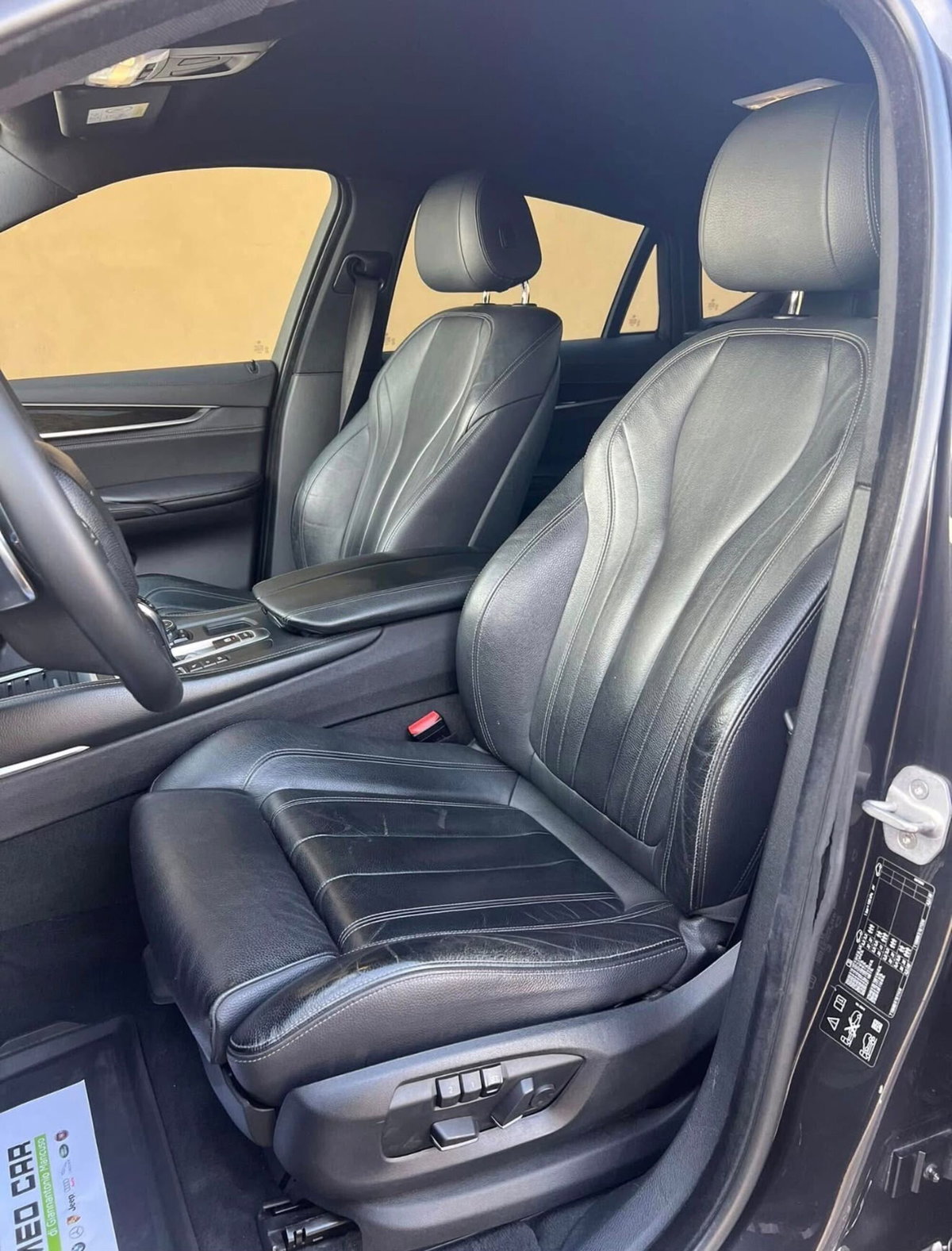 BMW X6 xDrive30d 258CV Extravagance (20)