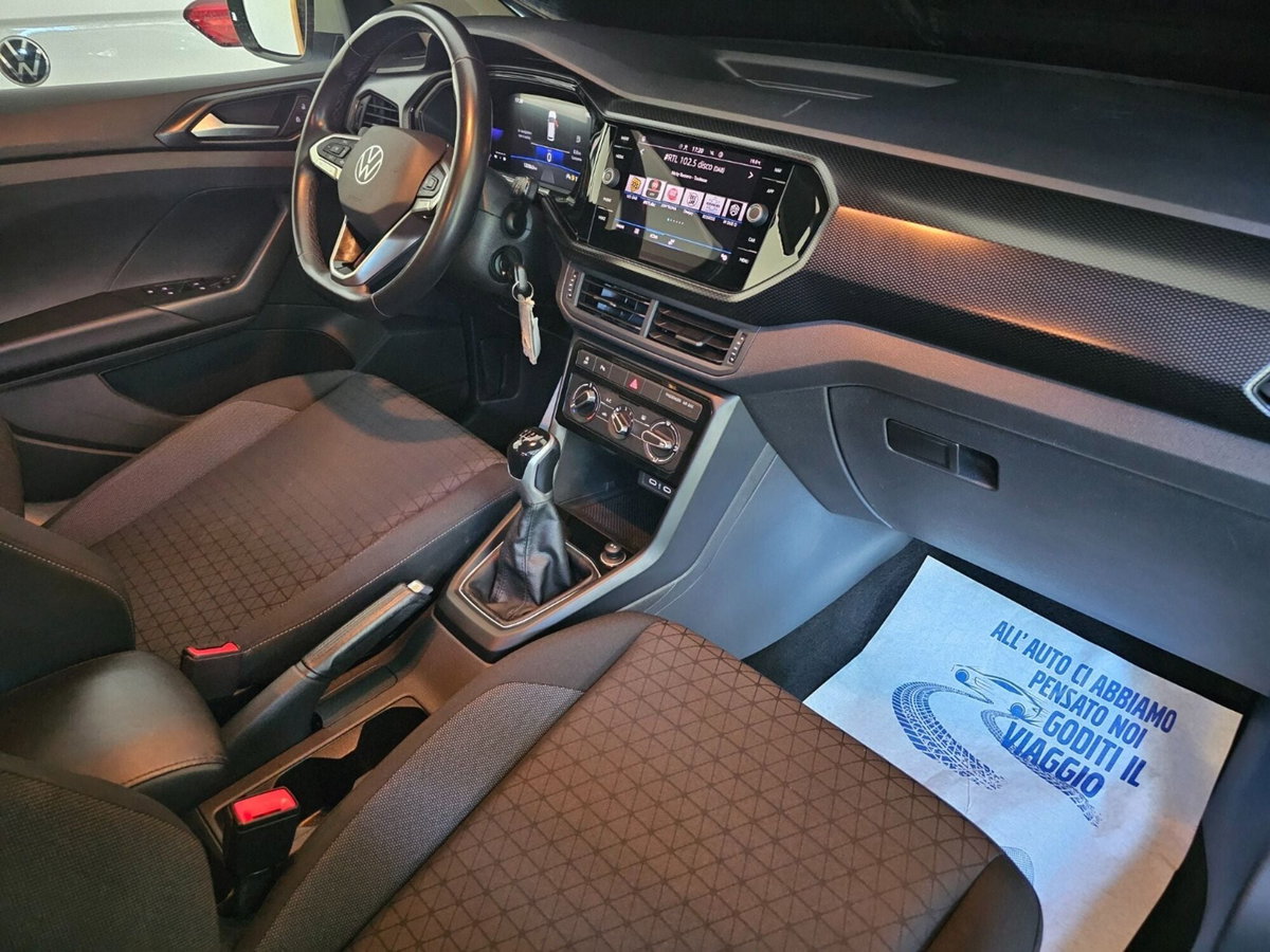 Volkswagen T-Cross 1.0 TSI Style BMT (11)