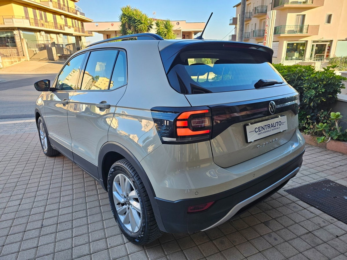 Volkswagen T-Cross 1.0 TSI Style BMT (4)