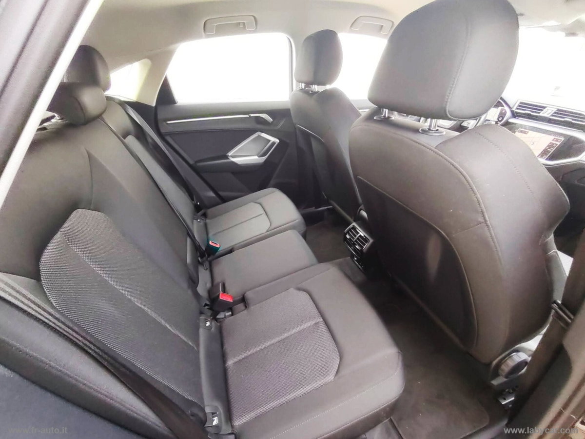 Audi Q3 Sportback 35 TDI quattro (13)