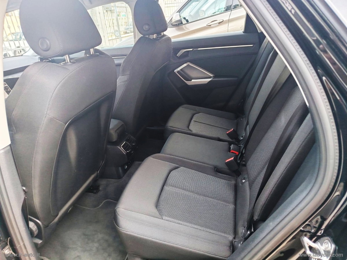 Audi Q3 Sportback 35 TDI quattro (14)