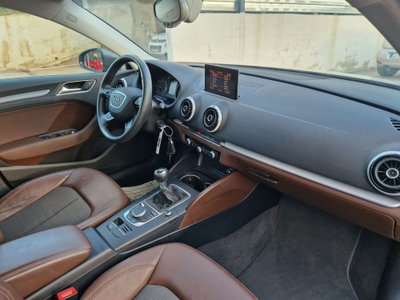 Audi A3 2.0 TDI 150 CV clean diesel Ambition (16)