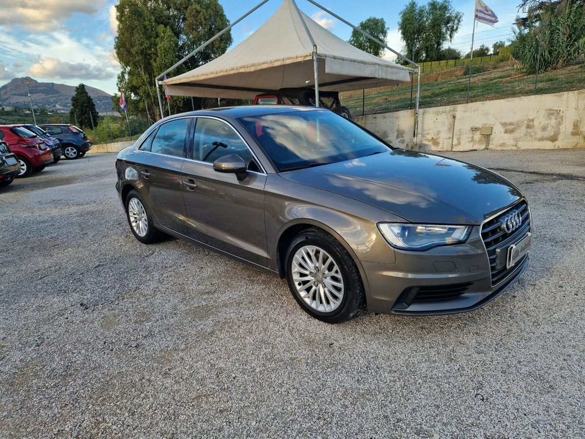 Audi A3 2.0 TDI 150 CV clean diesel Ambition (2)