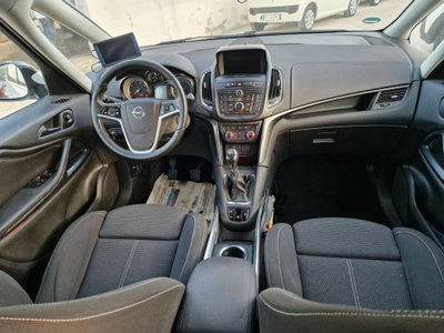 Opel Zafira Tourer 1.6 CDTi 136CV Start&Stop Cosmo (14)